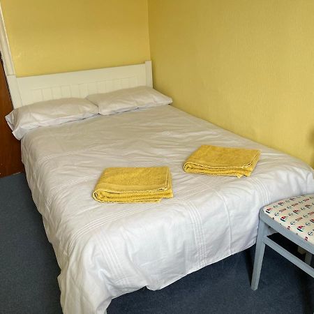 Glenroyd Guesthouse Блекпул Екстериор снимка